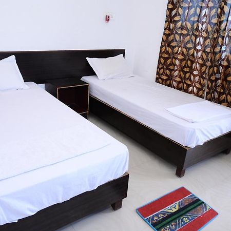 Dwarka Home Stay Bodh Gaya Eksteriør billede
